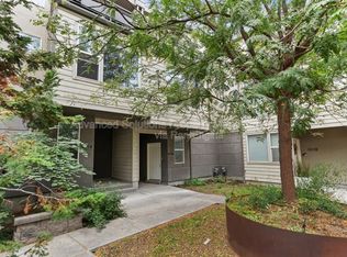 1016 W Rooftop Dr, Midvale, UT 84047