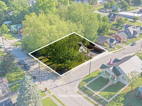2nd image of 124 N Richardson Dr