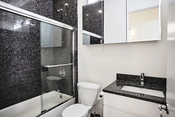 Rented by Citi Habitats | media 13