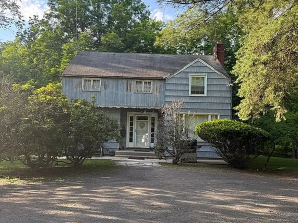 32 Alexauken Creek Rd, Lambertville, NJ 08530