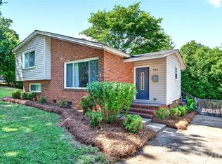 501 Kenlough Dr, Charlotte, NC 28209