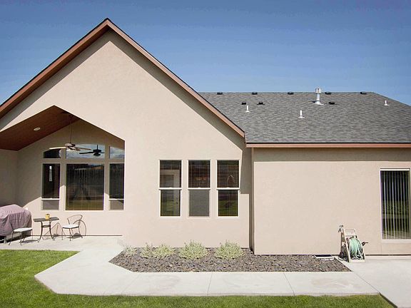 2nd image of 4808 Candellia Ct