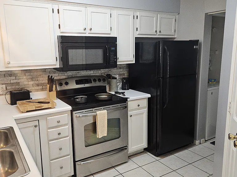 589 Blue River Ct #4C — Photo 10