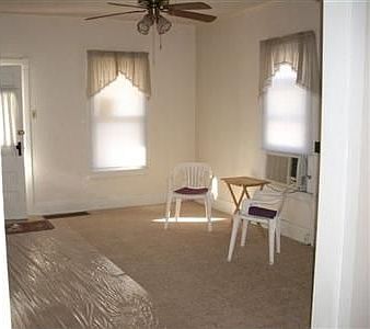2nd image of 420 W 3rd St
