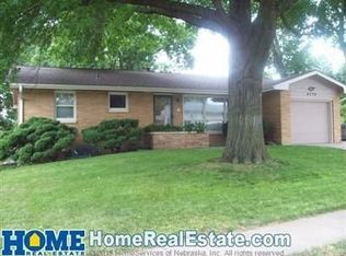 6330 Holdrege St, Lincoln, NE 68505