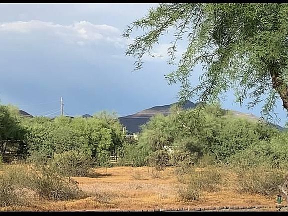 5th image of 1400 E Carefree Hwy