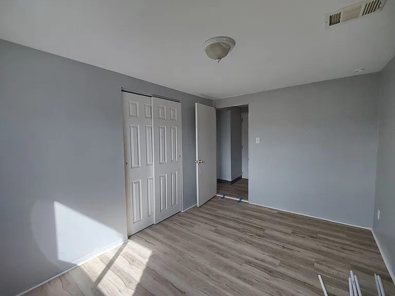 742 Ohio Ave — Photo 15