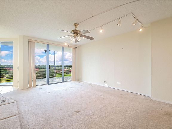 5th image of 7100 Radice Court #702