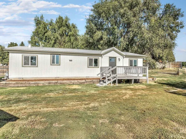 310 W Idaho St, New Plymouth, ID 83655
