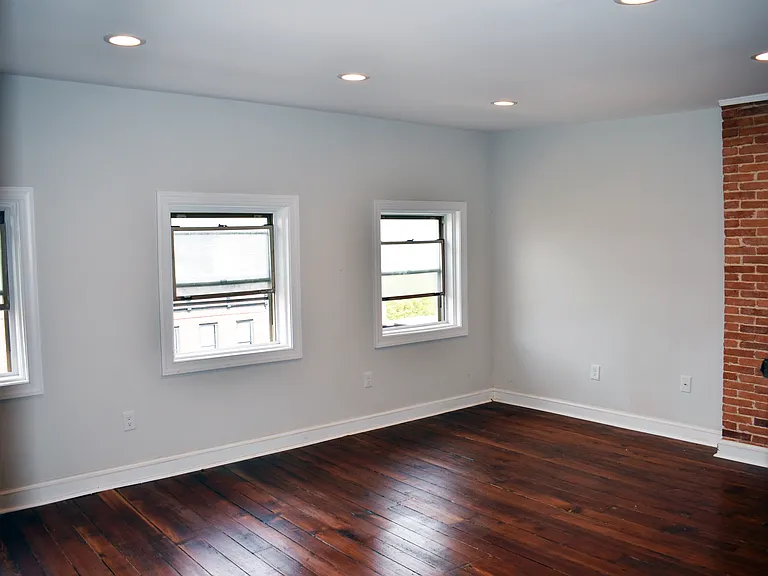 1216 Bolton St #3B — Photo 16