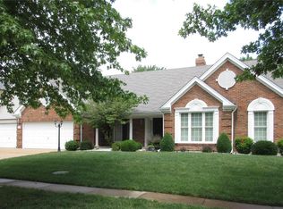 3105 Tollgate Rd, Saint Louis, MO 63129