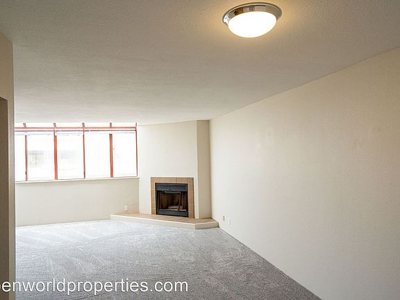 2nd image of 875 La Playa St APT 475