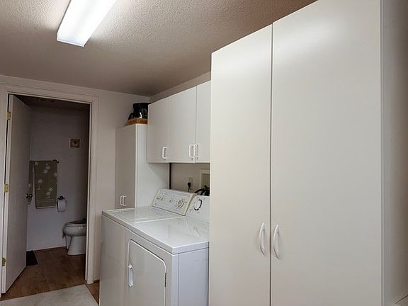 4th image of 400 N Plaza Dr #492