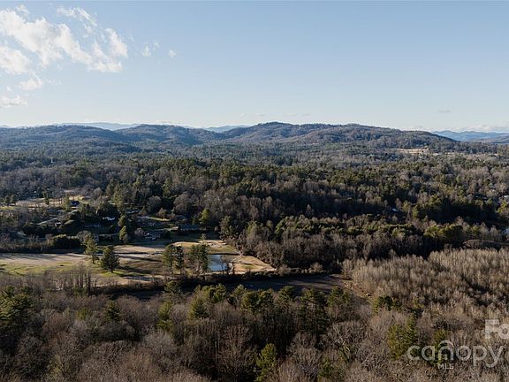 2nd image of 356 High Road Overlook