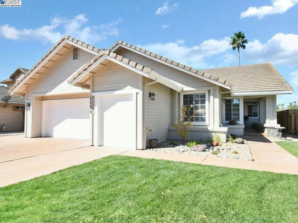 2156 Saint Andrews Ct, Discovery Bay, CA 94505