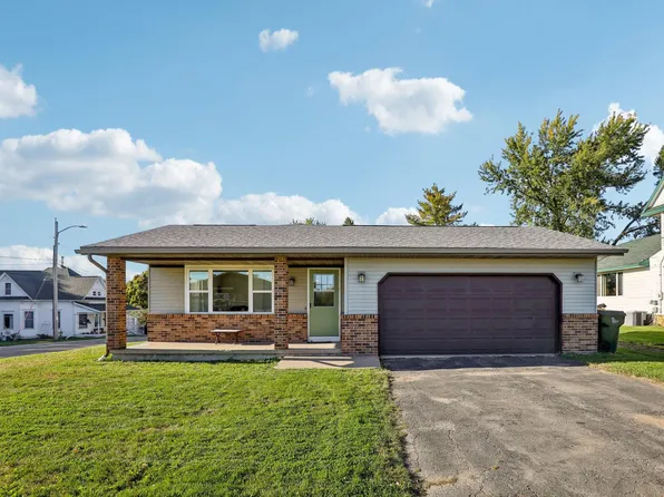 201 E Main St, Barneveld, WI 53507
