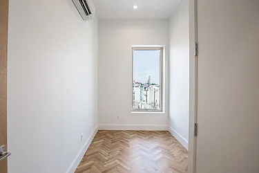 Rented by Empire Deeds LLC 