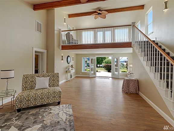 5th image of 19200 Viking Way NW
