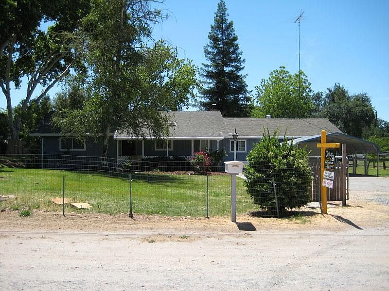 2nd image of 7778 Nelson Ln