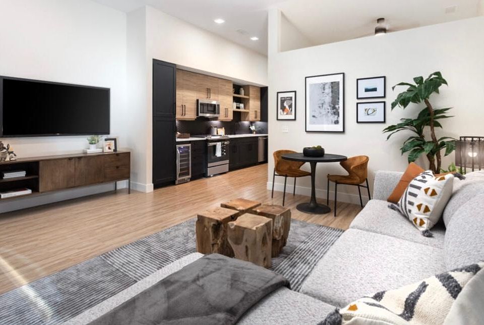 1st image of 1721 N Marion St #8