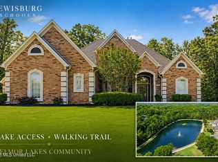 8465 Belmor Lakes Dr, Olive Branch, MS 38654