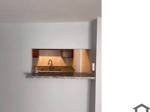 8517 Hearth Dr APT 4
