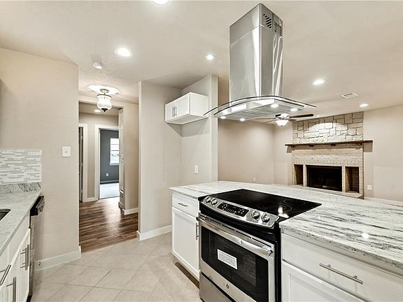 4th image of 2508 Jewell Dr