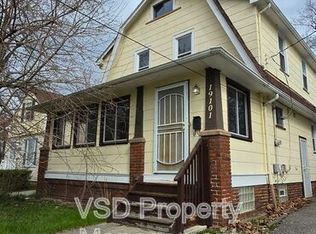 19101 Nitra Ave, Maple Heights, OH