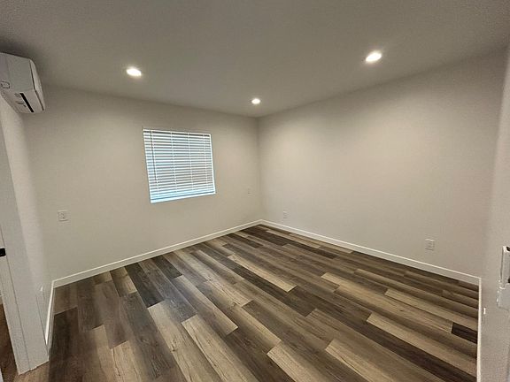 4th image of 809 N Citrus Ave #2