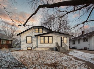 2330 10th St, Rockford, IL