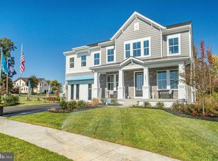 4 Broad Lake Dr, Fredericksburg, VA 22406