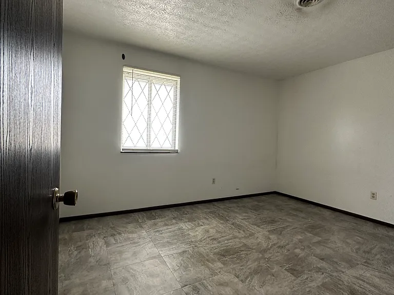 89 Palomino Dr #11 — Photo 7