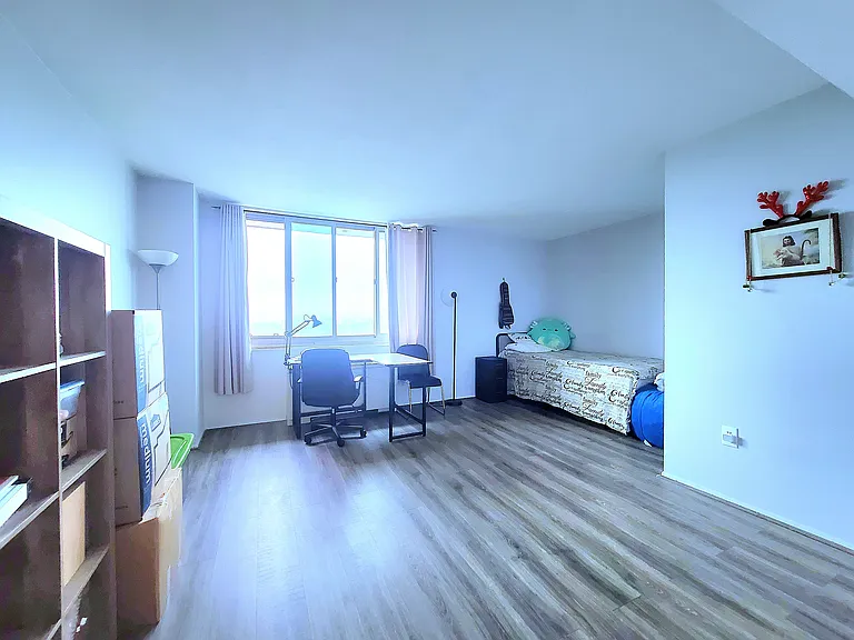 1 E University Pkwy #1408 — Photo 28