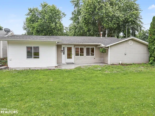 904 6th Ave E, Albia, IA 52531