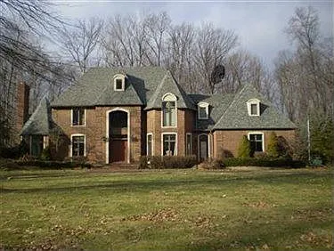 5500 Muirfield Dr photo 1