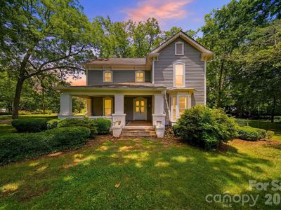 902 N Ashe Ave, Newton, NC, 28658