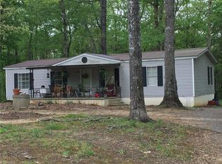 302 Arcadia Rd, Randleman, NC 27317