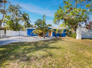4430 Huntington St NE, Saint Petersburg, FL 33703