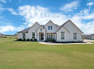 244 Harvard Ln, Springtown, TX 76082