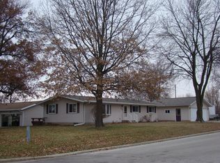 706 S Willow St, Toledo, IA 52342
