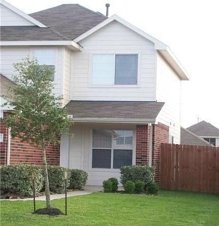 1st image of 10910 Crosby Field Ln