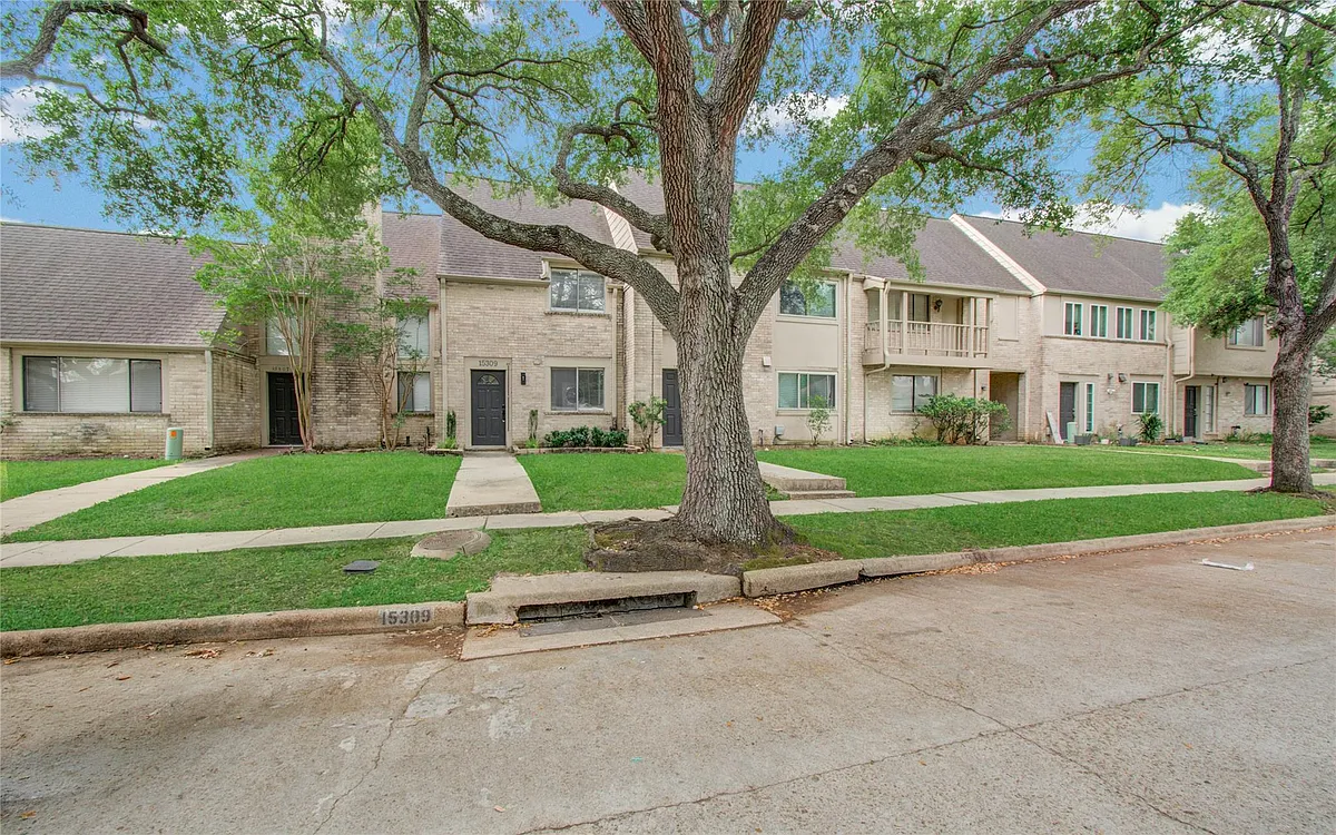 Building Photo - 15309 Kingfield Dr #9