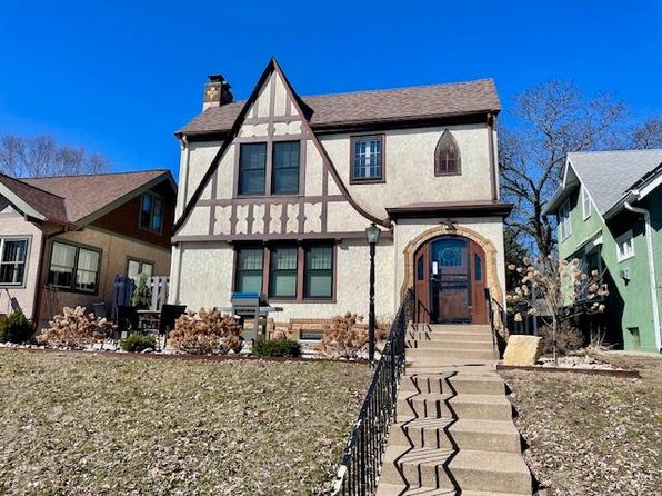 3224 48th Ave S APT 2