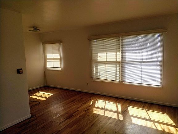 Front Room/Dining Room