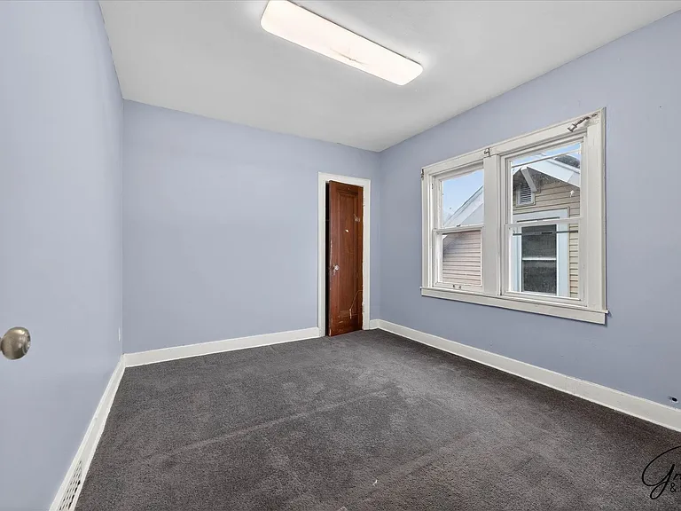 12875 Steel St — Photo 19