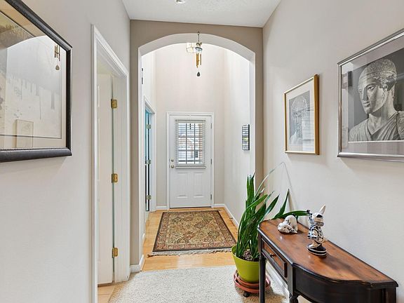 3rd image of 3783 Yorkshire Cir