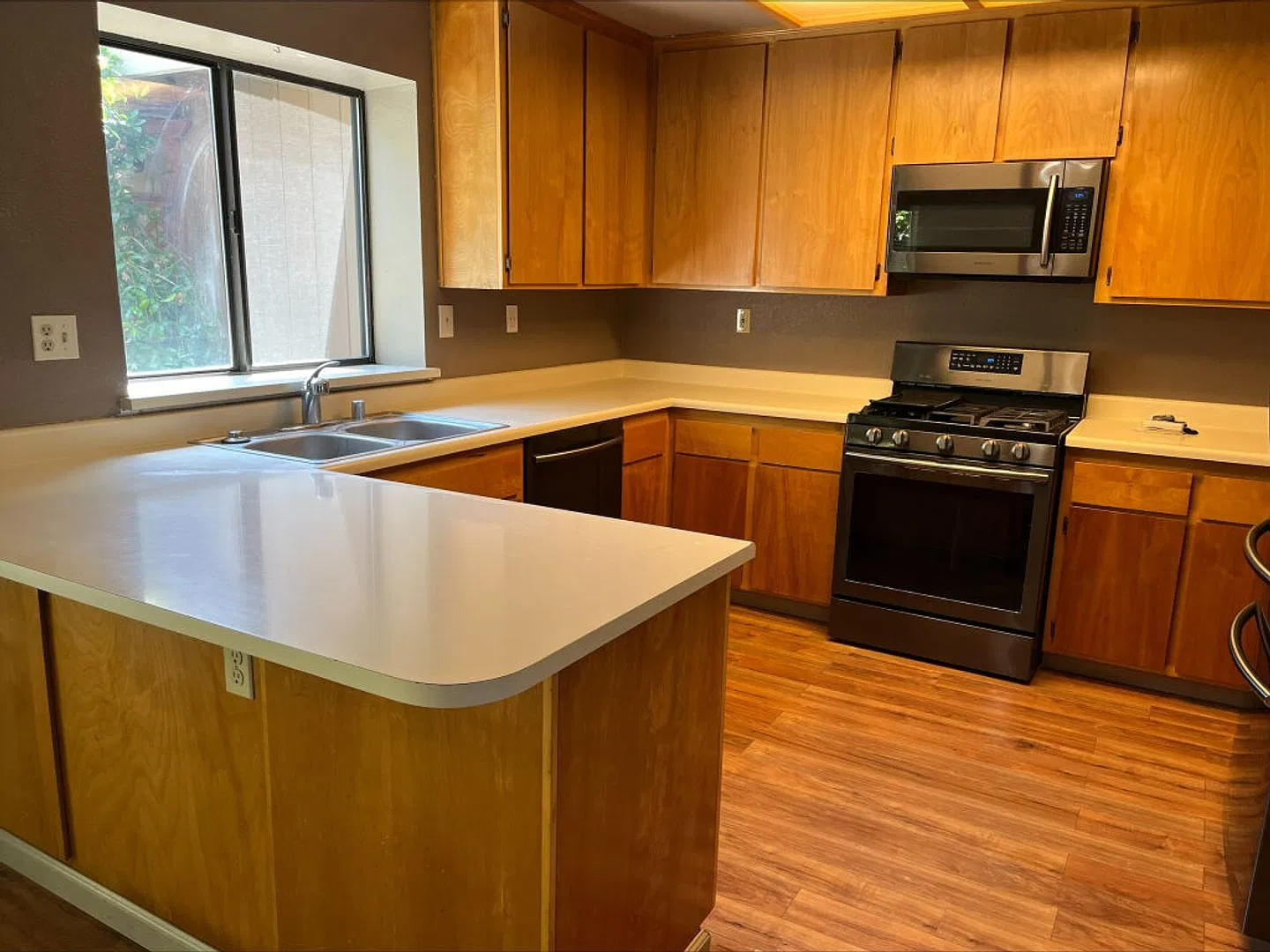 Ready To Move!! — Photo 4