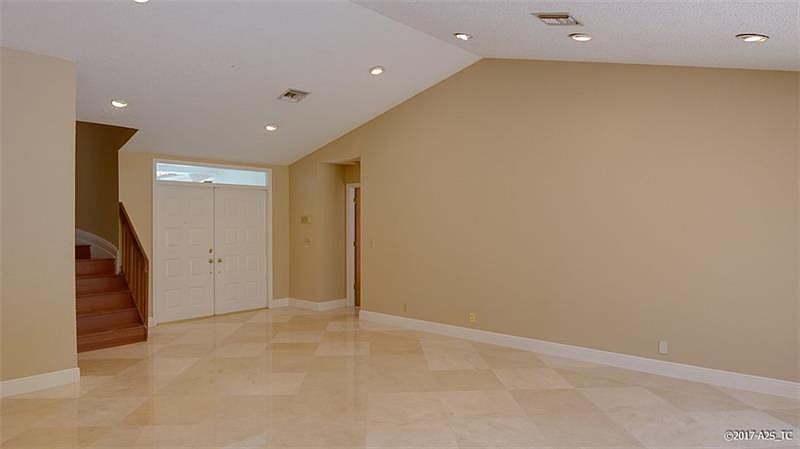 1st image of 5176 NW 51st Ave