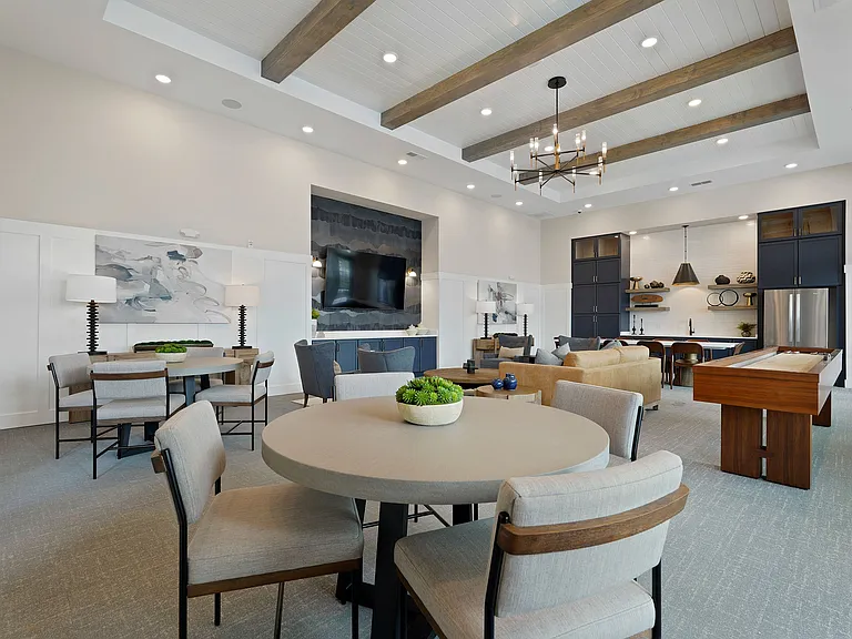 HoM at River Hills — Photo 6