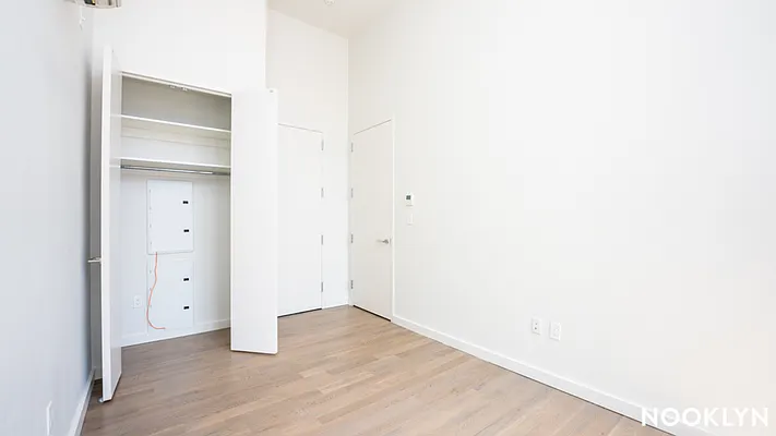 Rented by Nooklyn NYC LLC | media 26